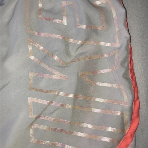 Nike shorts - Picture 2 of 2